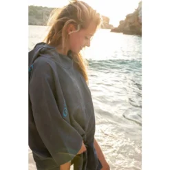 Lifeventure Changing Robe -Clothing Store go 331226 c